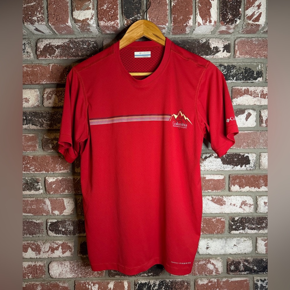 Columbia Men's Omni-Freeze Red Short Sleeve Tee